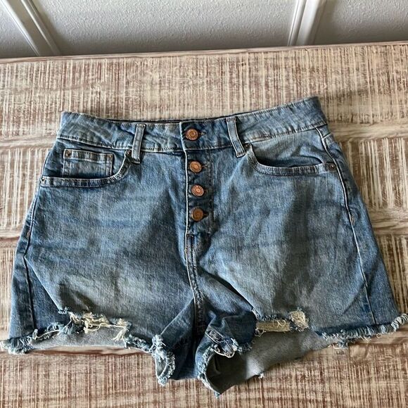 Vanilla Star Women's Mom Shorts Size 7 - Picture 1 of 7